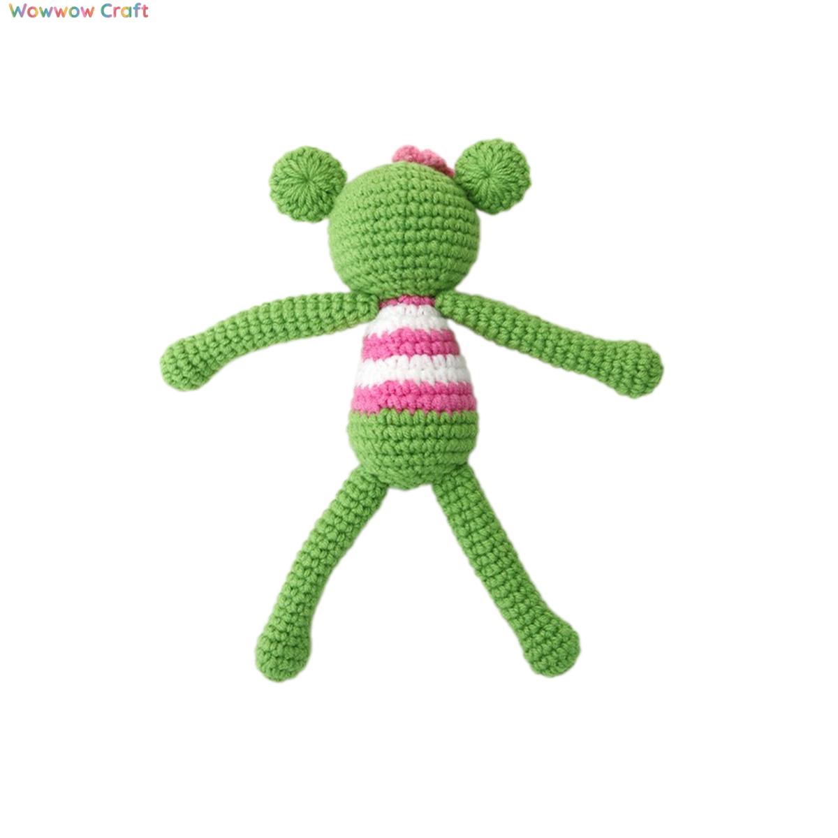 Crochet Doll,Cute hand-crocheted green frog doll - Hand-crocheted doll